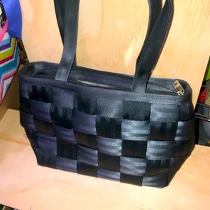 Harvey’s Original Seatbelt Bag